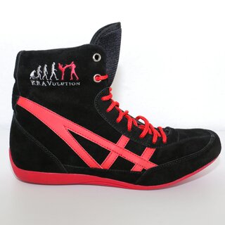 KRAVolution sports shoes for the Krav Maga Training